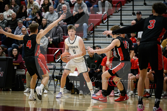 SHS Boys Basketball vs McMinnville-2025-CG-026