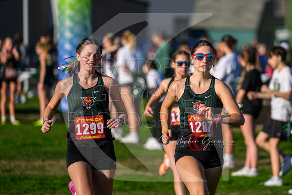 Tigard HS Girls XC vs TuHS-2024-CG-7603