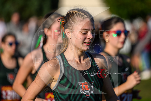 Tigard HS Girls XC vs TuHS-2024-CG-7608